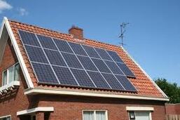 Tilburg 20 zonnepanelen schuin dak woonhuis